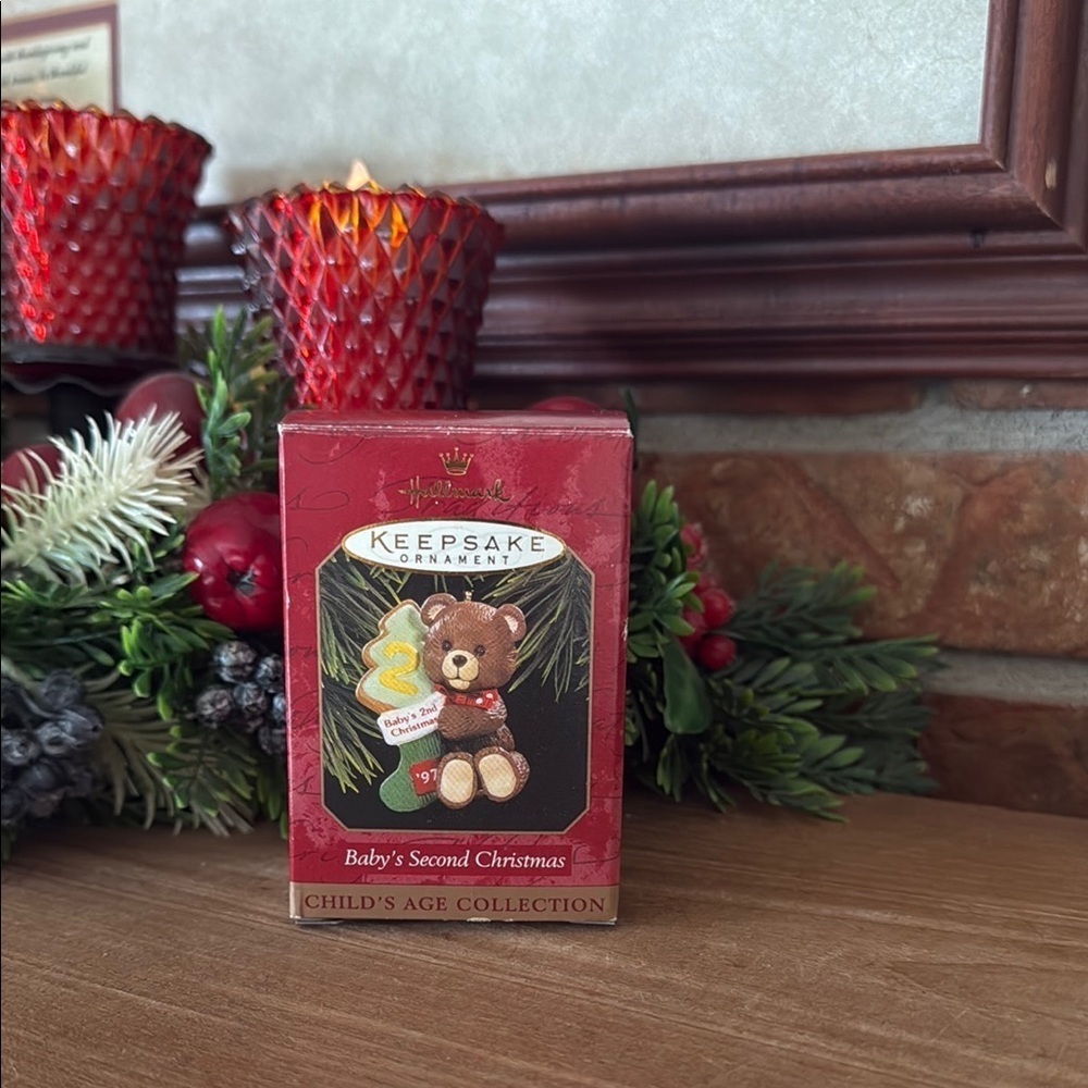 Vintage 1997 Keepsake Ornament - Baby's Second Christmas Collector